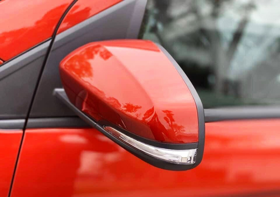 Gương chiếu hậu chỉnh điện tích hợp đèn báo rẻ
